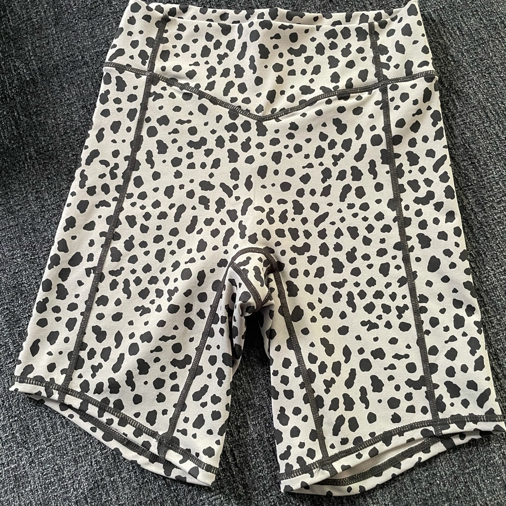 Balance athletica shorts